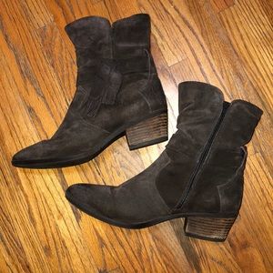 Josef Seibel brown suede boots leather heel fringe